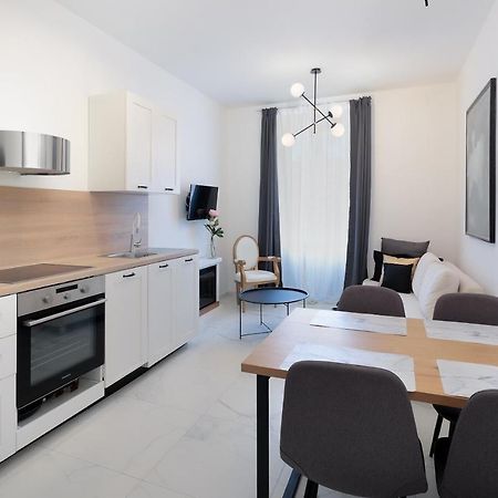 Apartments Luan غييكا المظهر الخارجي الصورة