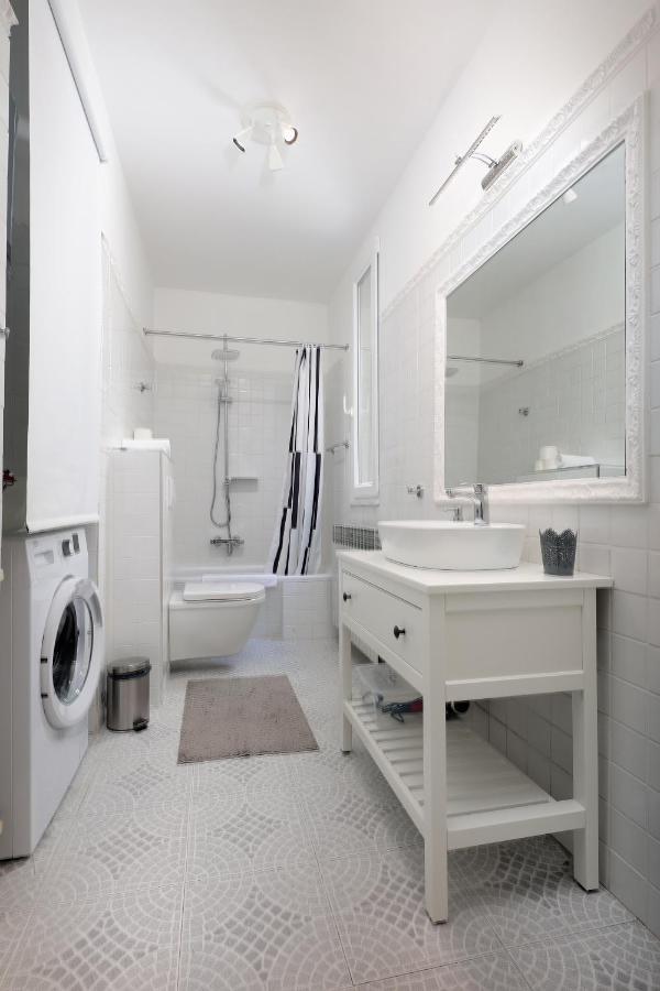 Apartments Luan غييكا المظهر الخارجي الصورة