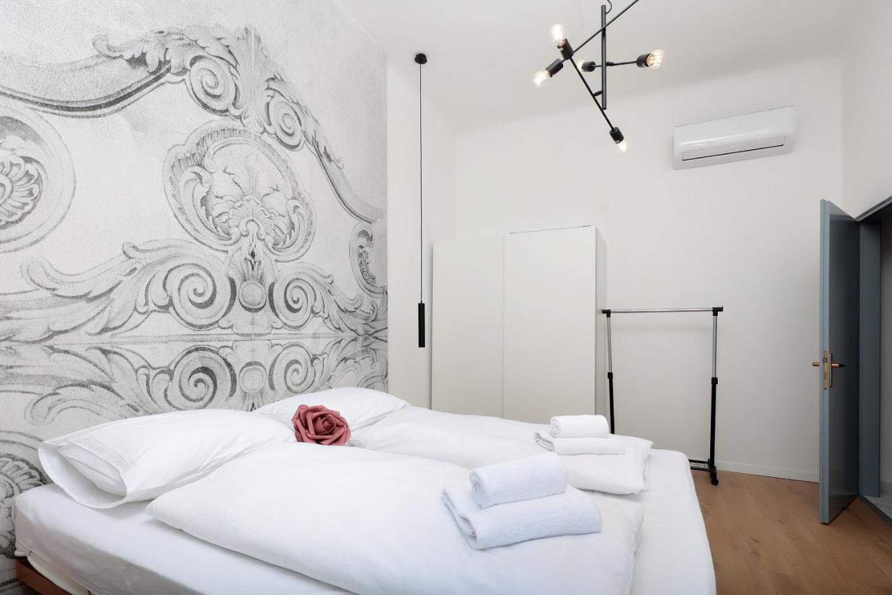 Apartments Luan غييكا المظهر الخارجي الصورة