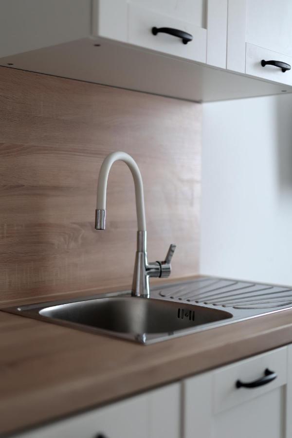 Apartments Luan غييكا المظهر الخارجي الصورة