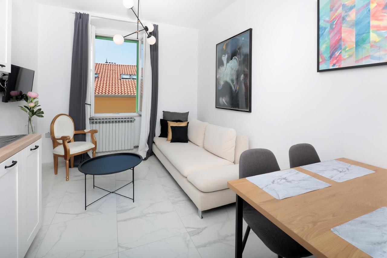 Apartments Luan غييكا المظهر الخارجي الصورة